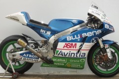 Kawa-Avintia-Moto-GP-2013-ex-Barbera